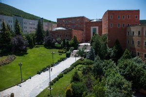 Yeditepe Üniversitesi Kampüs 2 fotoğrafı, yeditepe üniversitesi ücretleri